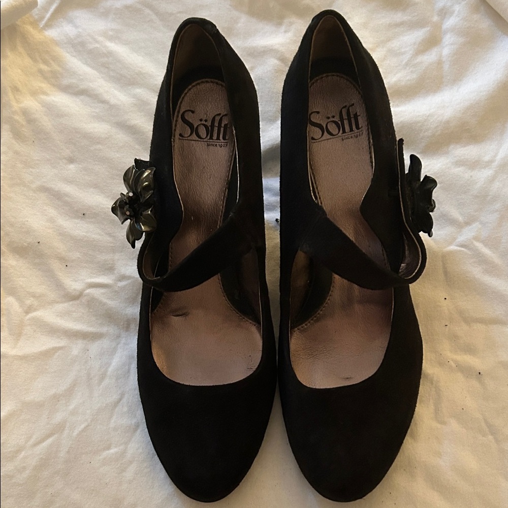 Söfft Black Suede Mary Jane Heels with Floral Accent